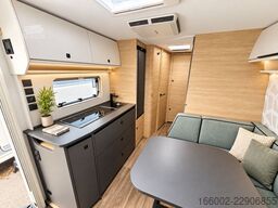 FENDT Apero Activ 560 SKM Klimaanlage Truma Aventa Com