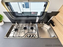 FENDT Apero Activ 560 SKM Klimaanlage Truma Aventa Com