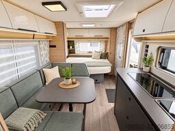 FENDT Apero Activ 560 SKM Klimaanlage Truma Aventa Com