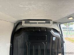 RENAULT MASTER 2,3 * PHARMA ZERTIFIKAT * KLIMA *