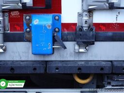 SCHMITZ CARGOBULL SKO FP 60 ThermoKing SLXi 300