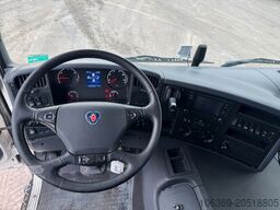 SCANIA P370 6x4 Liebherr THP140H 24 M4 XH Betonpumpe