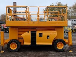 JLG 4394RT - 15m, 4x4, diesel