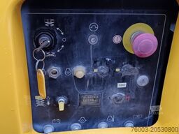 JLG 4394RT - 15m, 4x4, diesel