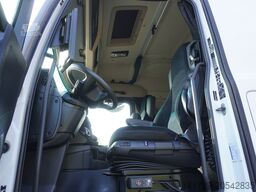 Mercedes-Benz Actros 2545 MP5 / KRONE 18 EPAL box body