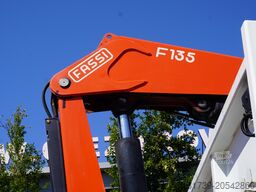 Renault C280 P4x2 E6 / Fassi 5.6 t / Range 8 m