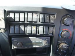 Renault C280 P4x2 E6 / Fassi 5.6 t / Range 8 m