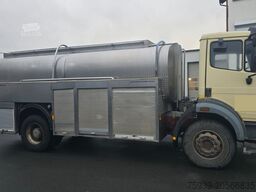 Mercedes Benz 1824 4x2