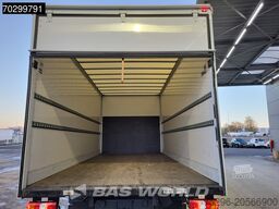 Mercedes Atego 818 4X2 8tonner Automatic 1000kg Ladebord...