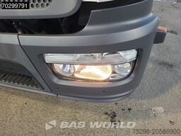 Mercedes Atego 818 4X2 8tonner Automatic 1000kg Ladebord...