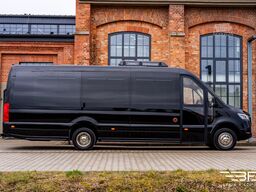 Mercedes-Benz Sprinter 519 XXL, Luxury Line 23+1