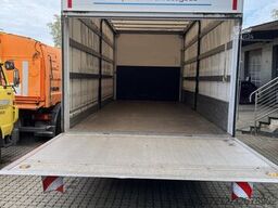 Mercedes-Benz Atego 823
