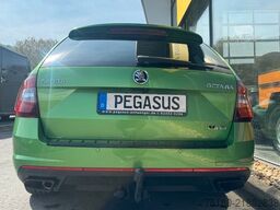SKODA Octavia Combi RS 245 422 PS PKW