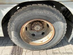 MERCEDES-BENZ Atego 815 4x2 BB Pritsche HMF 683 K3 Kran