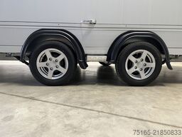 Cheval Liberte Debon C2000 Roadster ALF Autotransporter geschlossen