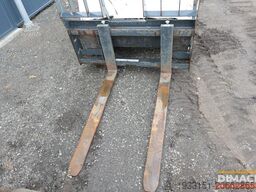 BOBCAT 543 NL Bobcat met nieuwe banden, 2 x bak, palle...