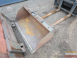 BOBCAT 543 NL Bobcat met nieuwe banden, 2 x bak, palle...