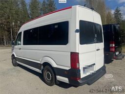 Volkswagen Crafter Minibus – 11 seats – Wheelchair lift