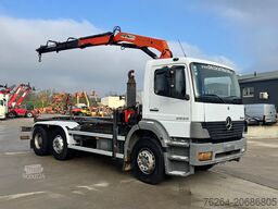 Mercedes-Benz ATEGO 2528 6x2 HAAK + KRAAN