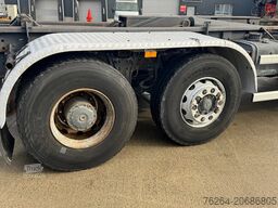 Mercedes-Benz ATEGO 2528 6x2 HAAK + KRAAN