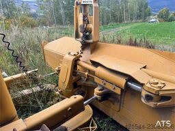 Caterpillar D5N LGP