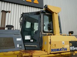 Komatsu D85PX-15EO