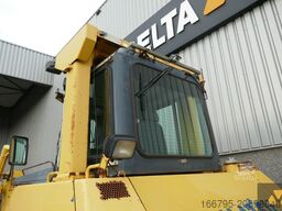 Komatsu D85PX-15EO