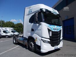 IVECO S-WAY AS440S46T/P LNG