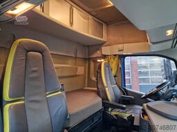 Volvo FH 16.750 Globetrotter 6x4 - Lift axle - HUB re...