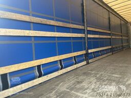 Schmitz Cargobull Curtainsider Mega Getränke
