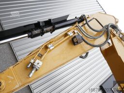 Caterpillar 325F LCR