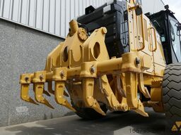 Caterpillar 160M3