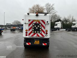 Ravo 580 with 3-rd brush