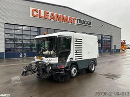 Ravo 580 with 3-rd brush