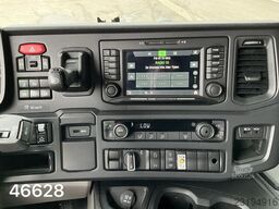 Scania P 360 HMF 22 Tonmeter laadkraan