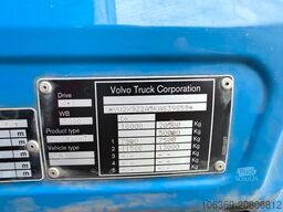 VOLVO FM 370 4x2 Globetrotter Euro 6