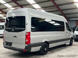 VOLKSWAGEN Crafter 2.5 TDi Maxi 9Sitze + Lift ENGINE BROKEN