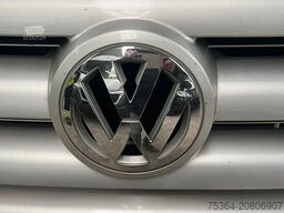 VOLKSWAGEN Crafter 2.5 TDi Maxi 9Sitze + Lift ENGINE BROKEN