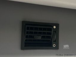 MERCEDES-BENZ Integro 0550 57 Sitze 6 Gang Dachklima Euro 5