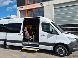 MERCEDES-BENZ 8 Sprinter Lord Light 22 Sitzer Vorlauffahrzeug