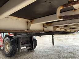 Krone Plattform 7,82m mit Steckrungen mittig