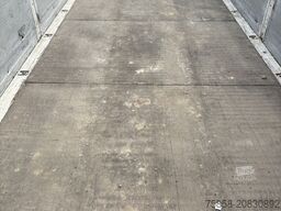 Krone BDF 7,45m Baustoff Bordwand + Türen