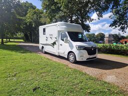 Renault Master Demo S3 Anemone paardenwagen Pro-Safety ...