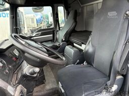 MAN TGX 26 440, 6X2,lifting,steering,455.562 km !!,...