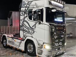 SCANIA S 520