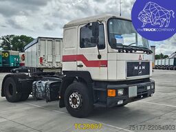 MAN F 2000 19.272