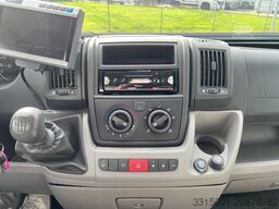 SUNLIGHT T58 Solar+Markise+AHK+TV+Fahrradträger