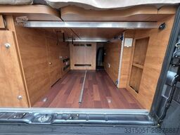 MALIBU Van 640 LE Solar+Markise+Sat TV+Navi