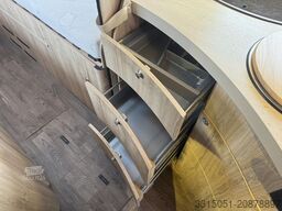 EURAMOBIL Profila RS 730 EB Solar+Wechselr+Alde+Fussbodenh