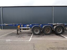 D-tec Container transport trailer ADR 30FT